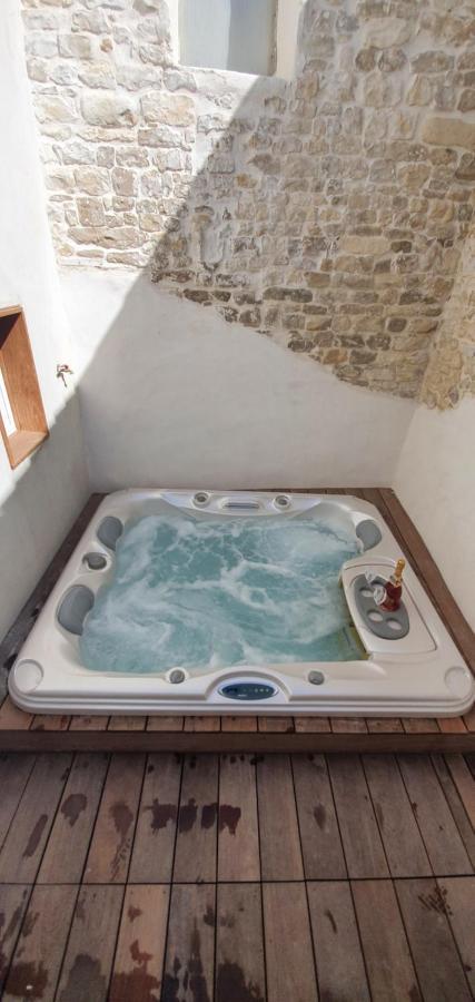 L'Acqua Dolce - La Rochelle - Ile De Re - Jacuzzi 아파트 외부 사진